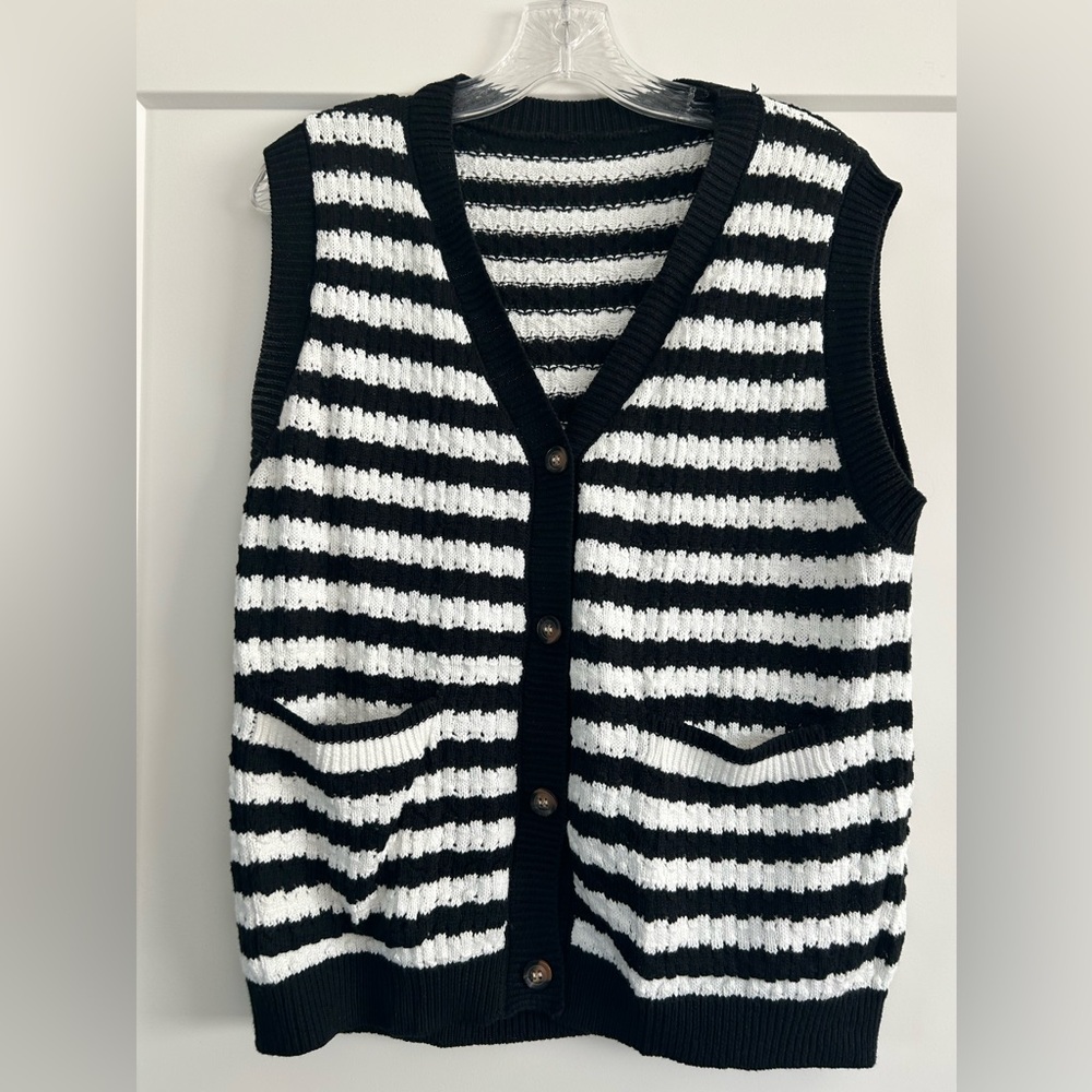 Black and white sweater vest- size medium